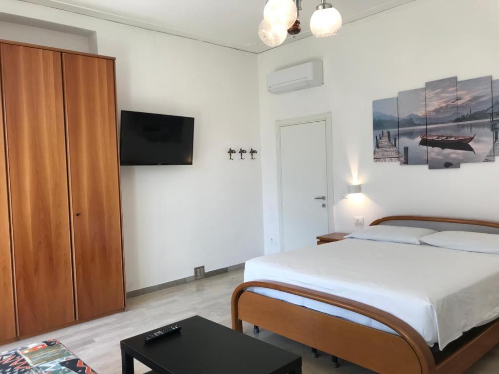 ריבה דל גארדה Eagle Rooms מראה חיצוני תמונה