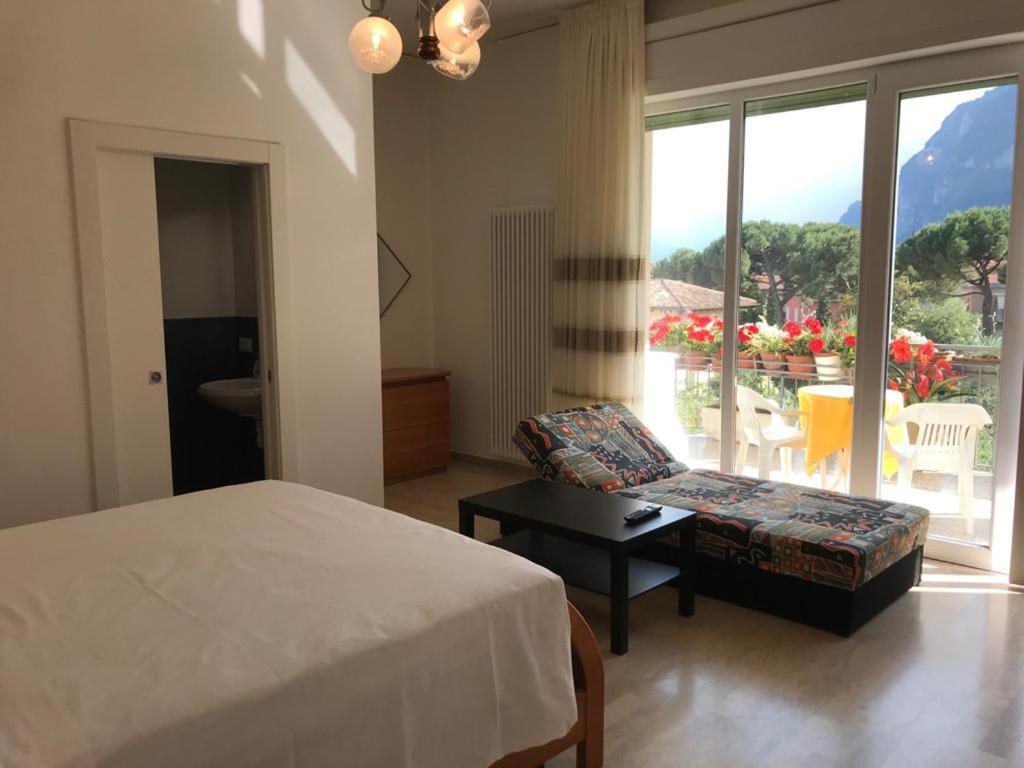 ריבה דל גארדה Eagle Rooms מראה חיצוני תמונה