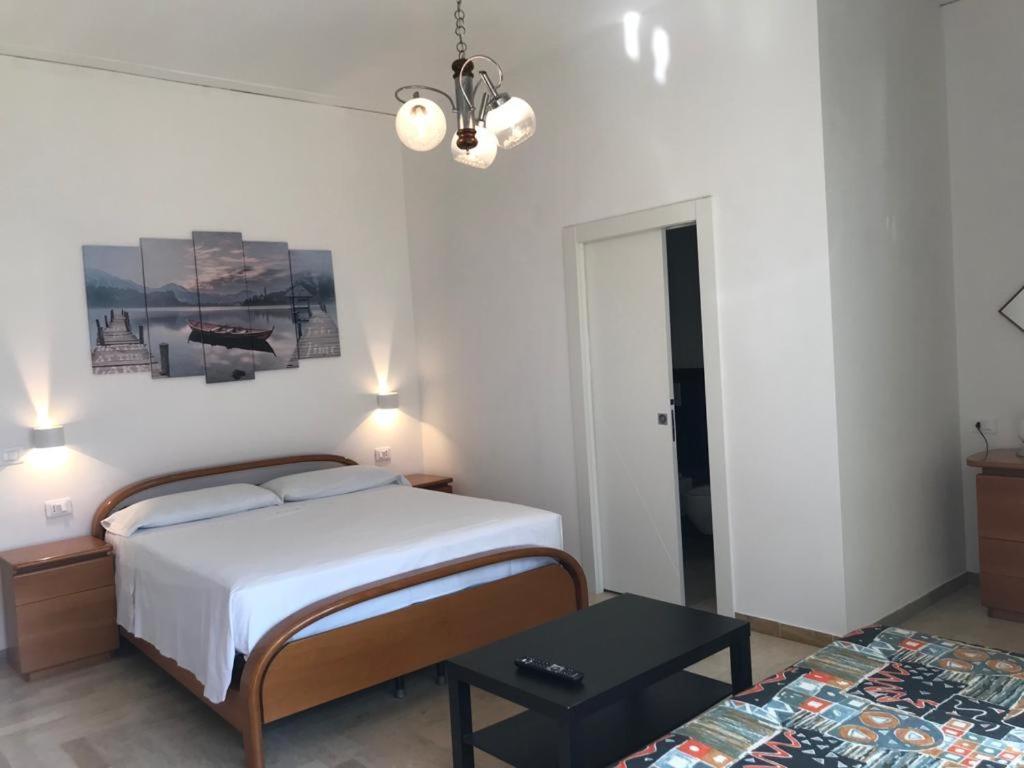 ריבה דל גארדה Eagle Rooms מראה חיצוני תמונה