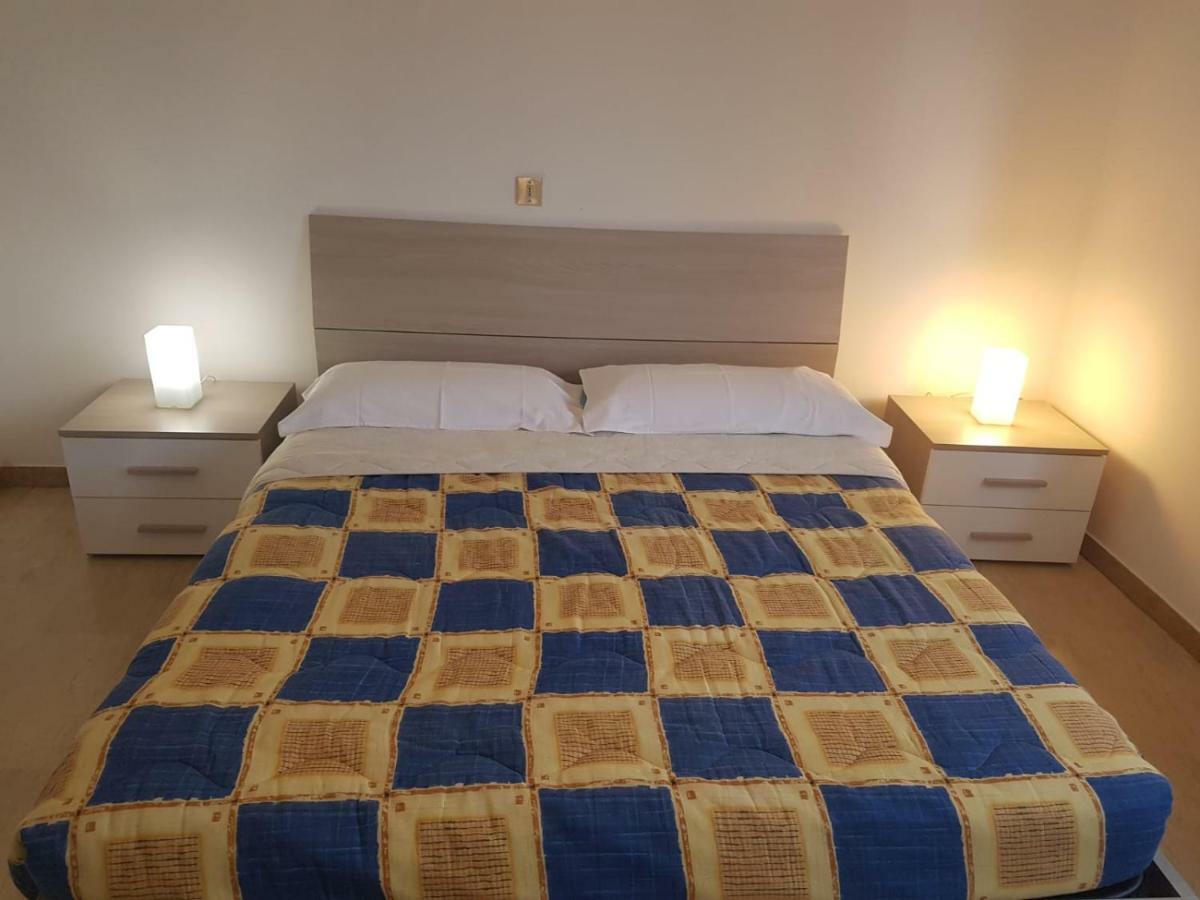 ריבה דל גארדה Eagle Rooms מראה חיצוני תמונה